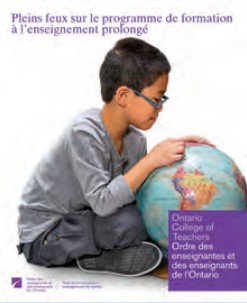 Couverture du guide sur le programme de formation à l'enseignement prolongé.