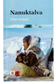 Image de la couverture du livre intitulé Nanuktalva, montrant une personne issue des communautés des Premières Nations, des Métis et des Inuits, assise dans la neige