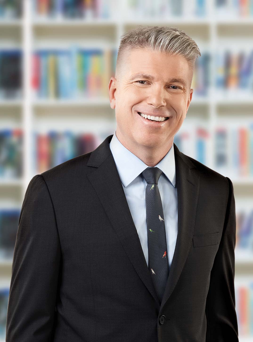 Photo de Michael Salvatori, enseignant agréé de l’Ontario et registraire et chef de la direction de l’Ordre des enseignantes et des enseignants de l’Ontario.