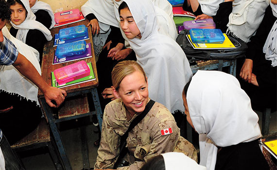 Mme Martin est d’avis qu’elle représente l’espoir pour les élèves afghans.