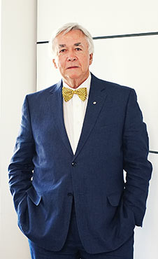 L’ancien juge en chef de l’Ontario, Patrick LeSage