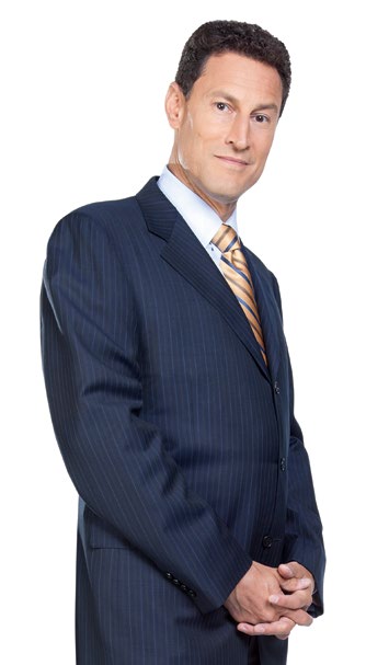 A profile photo of 'The Agenda’s' Steve Paikin.